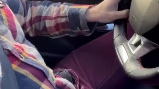 Cumshot while driving is harder than I tought !