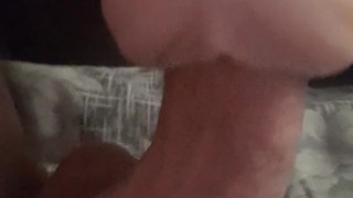 Sborrando nella figa vibrante