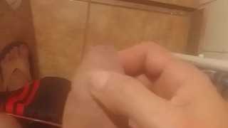Joven con una cosita chiquita