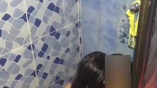 Mi Novio Entra Mientras Me Estoy Duchando y Me Pone A Gemir Bien Duro Mientras Me Echa Todo El Semen