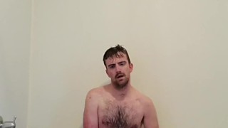 THIC OTTER JERKS OFF IN AN AIRBNB SHOWER