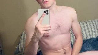 Jerking off in my best friend's room while he's away