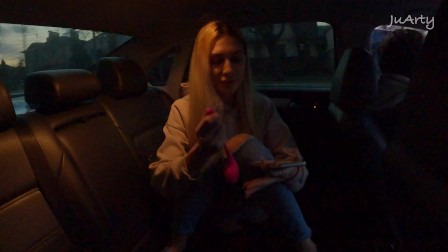 Playing with my pussy and Lush in the back seat of the car - Juarty