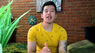 Tuve que cogerme a mi jefe para ganar un aumento y un mejor puesto en el trabajo (Relato sexual)