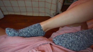 Wet slippery asmr footjob - messy cumshot all over my toes