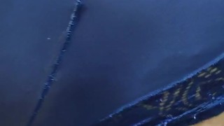 Follo con mi  mientras todos duermen