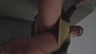 SELFIE Without Panties on Hotel Coridors