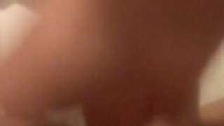 Una rica dedeada quiero leche