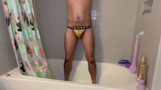 Pissing in Bathtub In morning Jockstrap Yellow