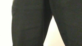 【盗撮風】会社のトイレでおしっこする元サッカー部男子