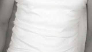 Un video gay en solitario