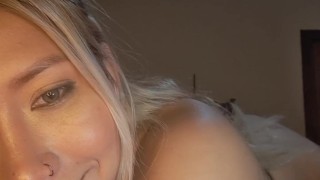 slut in doggystyle playing with her tight ass