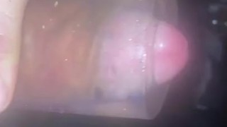 Masturbandome solo en casa