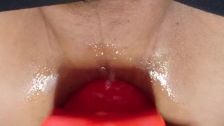極太プラグ　飲み込めました 局部アップ