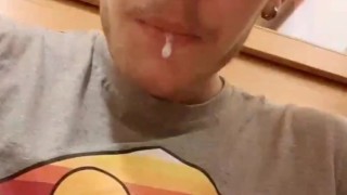 I found this old video on my phone😊 Full on O.F.