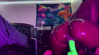 Can I hop on yur dick next? This Dildo too small