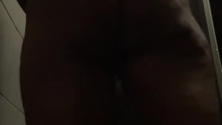 Ass shaking tease