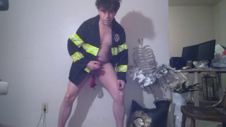 Firefighter MAOLO Cums! mm!