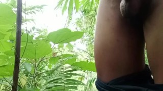 Quick masturbate while going to Hiking..