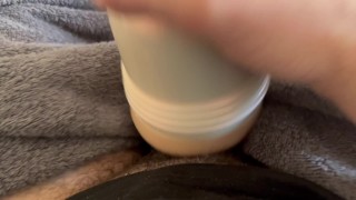 Je baise ça chatte tremper