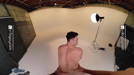 VRB Gay Muscle model Michael Boston wants to fuck new photographer VR Porn