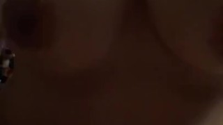 Me encantan las tetas de mi vecina