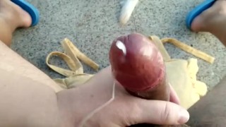 Mi  amiga me ayuda a acabar...🍆🥛