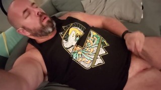 Chubby Daddy Bear plays with his Foreskin and Cums on his Shirt (linktree: skinandearth)