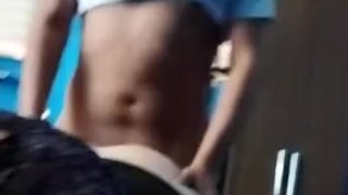 De perrito me llena de semen