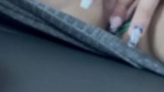 At work parking lot trying not to orgasm to loud, my colleagues are nearby 🤫