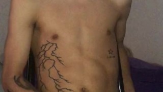 Forbidden video of a straight man who sent it to his girlfriend 🤫