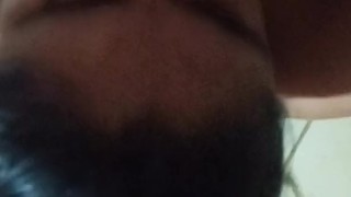 Mamada de verga con final feliz, Latina caseros amateur