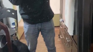 Hombre candente moreno fuerte