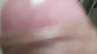 HOMBRE CALIENTE EN EL TRABAJO