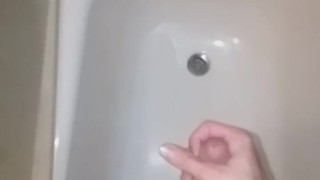 Paja en la bañera