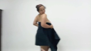 QUE RICO SEXO ORAL ME DA MI NOVIA MIENTRAS VEO SU GIGANTESCO CULO-highlight.