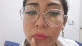 Vino por consulta y lo deje seco.