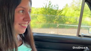 Посадил русскую студентку в машину , вывез в лес и трахнул