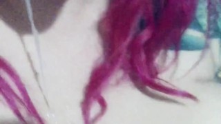 Amateur loves a mouthful of cum - short but worth it