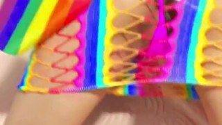 Me meto una bandera Pride por el culo Apoyando la puteria