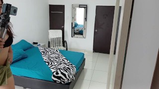  DESCUBRO A MI ESPOSO FOLLANDOSE A MI HIJASTRA-highlig