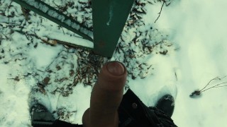 Big pulsating cumshot public