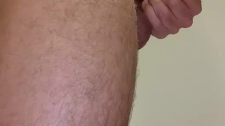 Corriéndome con mi polla perforada