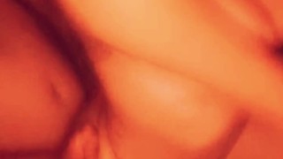 Mi vecino viene por azucar y me termina follando