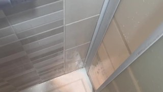 Jerk off in my shower 2