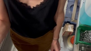  I join my boyfriend in the garage because I wanted to suck him 