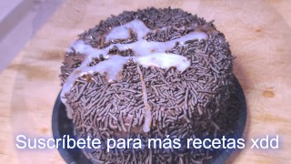 CUM CAKE: Me como pastel repleto de mi propio semen