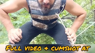 Hot Bodybuilder Public Outdoor Masturbation While Train Passes By