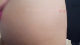 Coloquei meu Brinquedinho no cuzinho e gozei gostoso