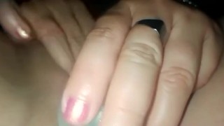 Viví se masturba con desodorante